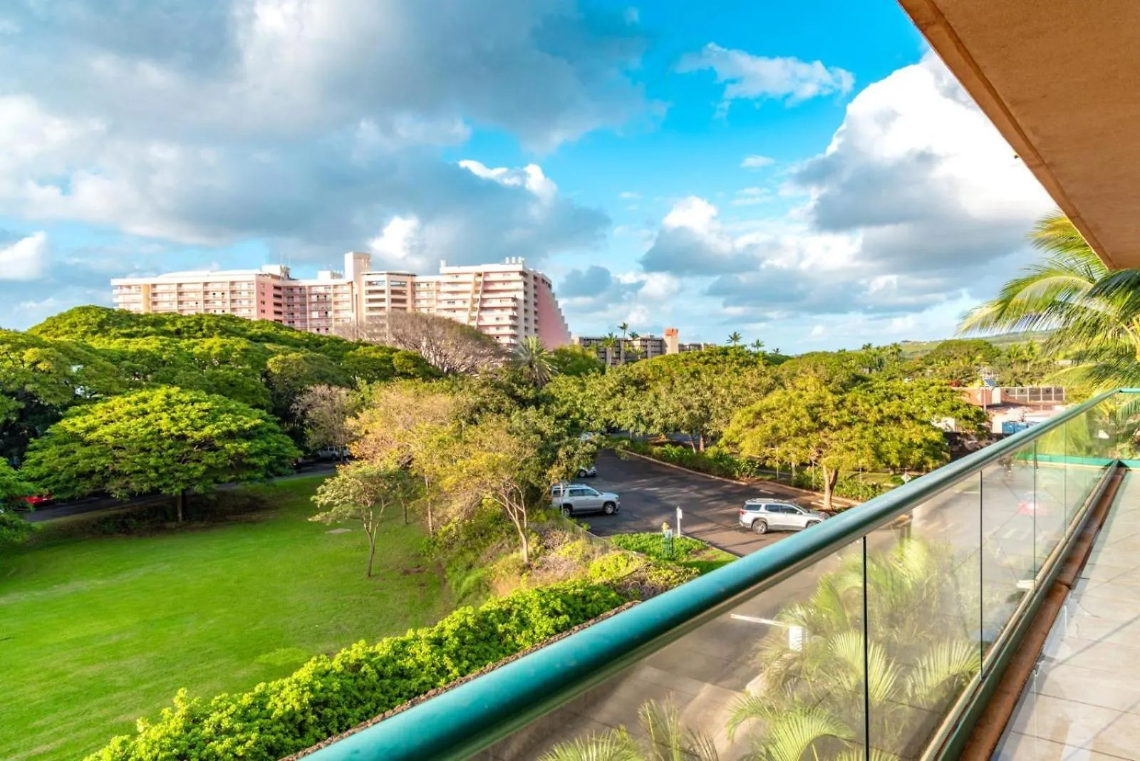 Appartement K B M Resorts- HKK-334 Extra-large 2Bd, private lanai, dual master suites, remodeled