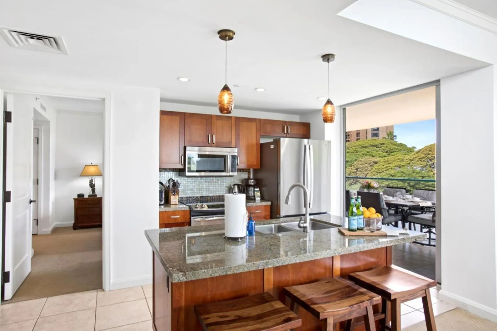 K B M Resorts- HKK-334 Extra-large 2Bd, private lanai, dual master suites, remodeled Appartement